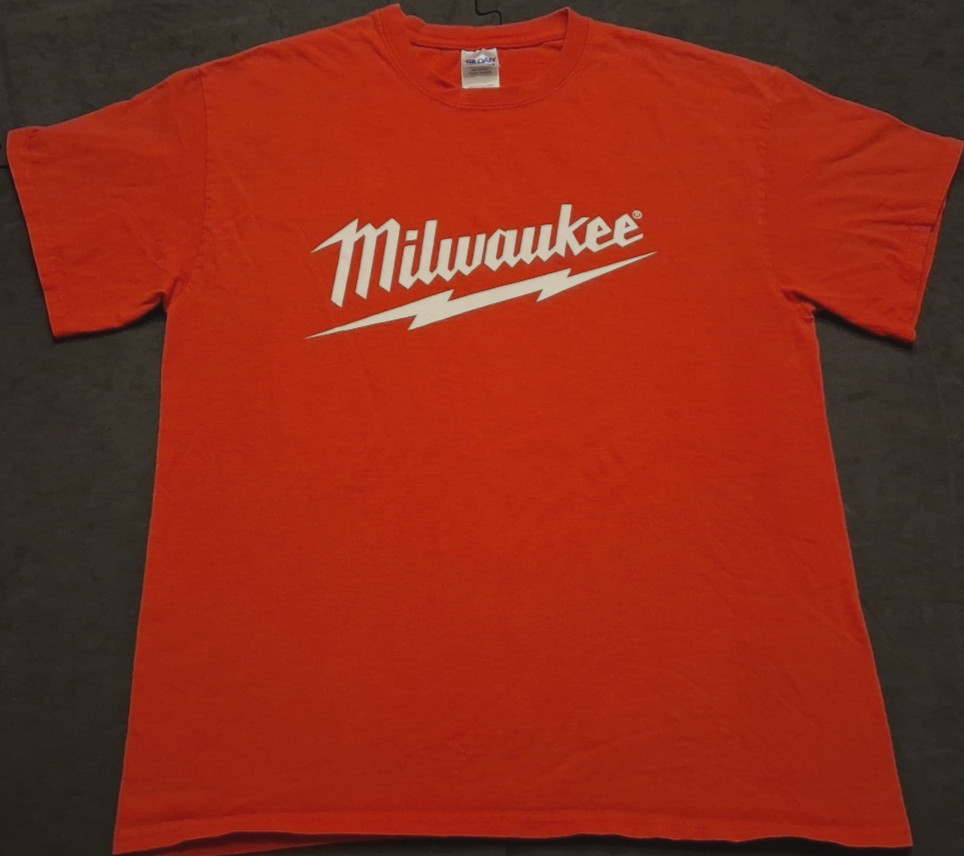 Unisex Lg Milwaukee Tools Brand Spellout T Shirt