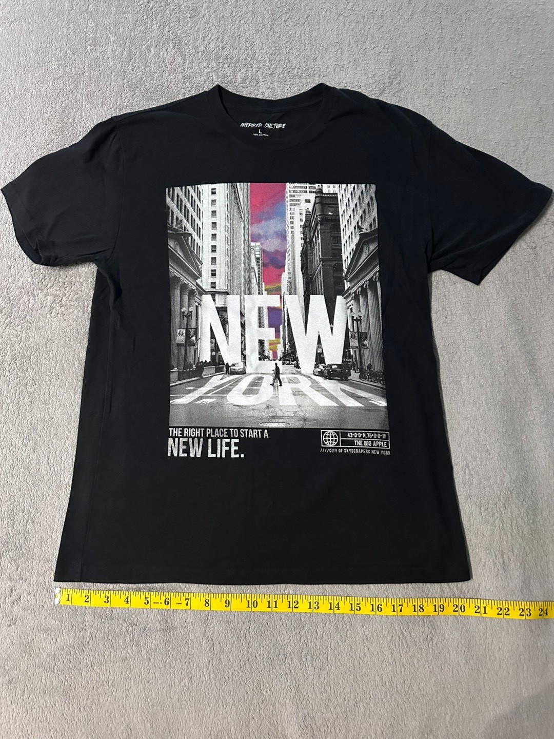 Men’s Unique Print Graphic T-Shirt New York NY Cityscape Sky B&W Black/White – M
