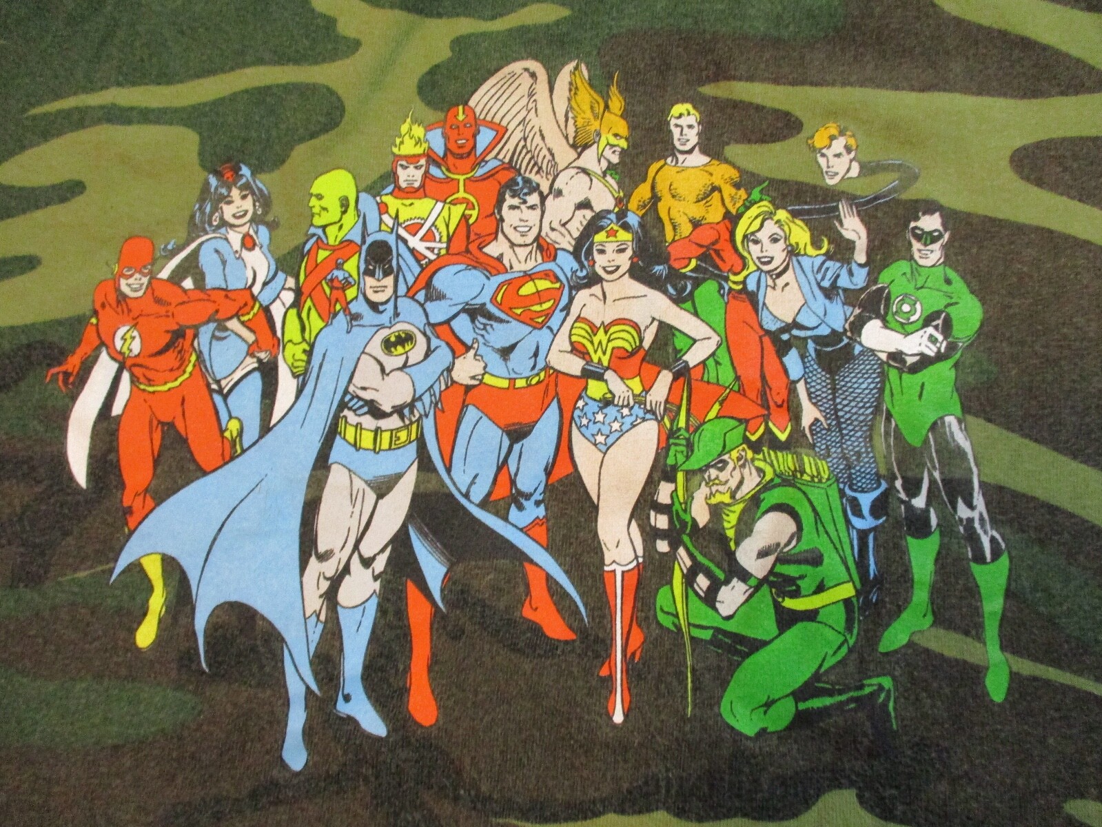 Vintage DC Comics Justice League Shirt Mens XL Green Camo Super Hero TV Movie