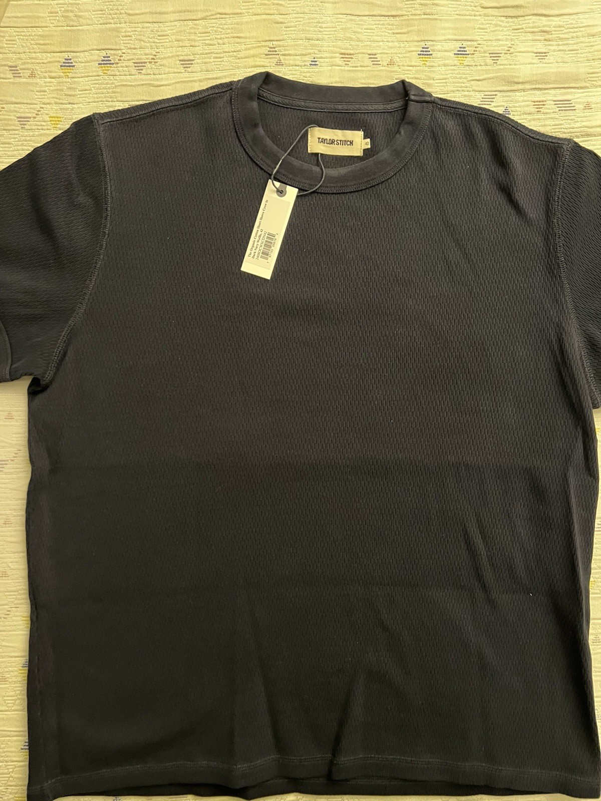 Taylor Stitch Men’s Organic Cotton Short Sleeve Crew in Dark Navy Waffle L 42