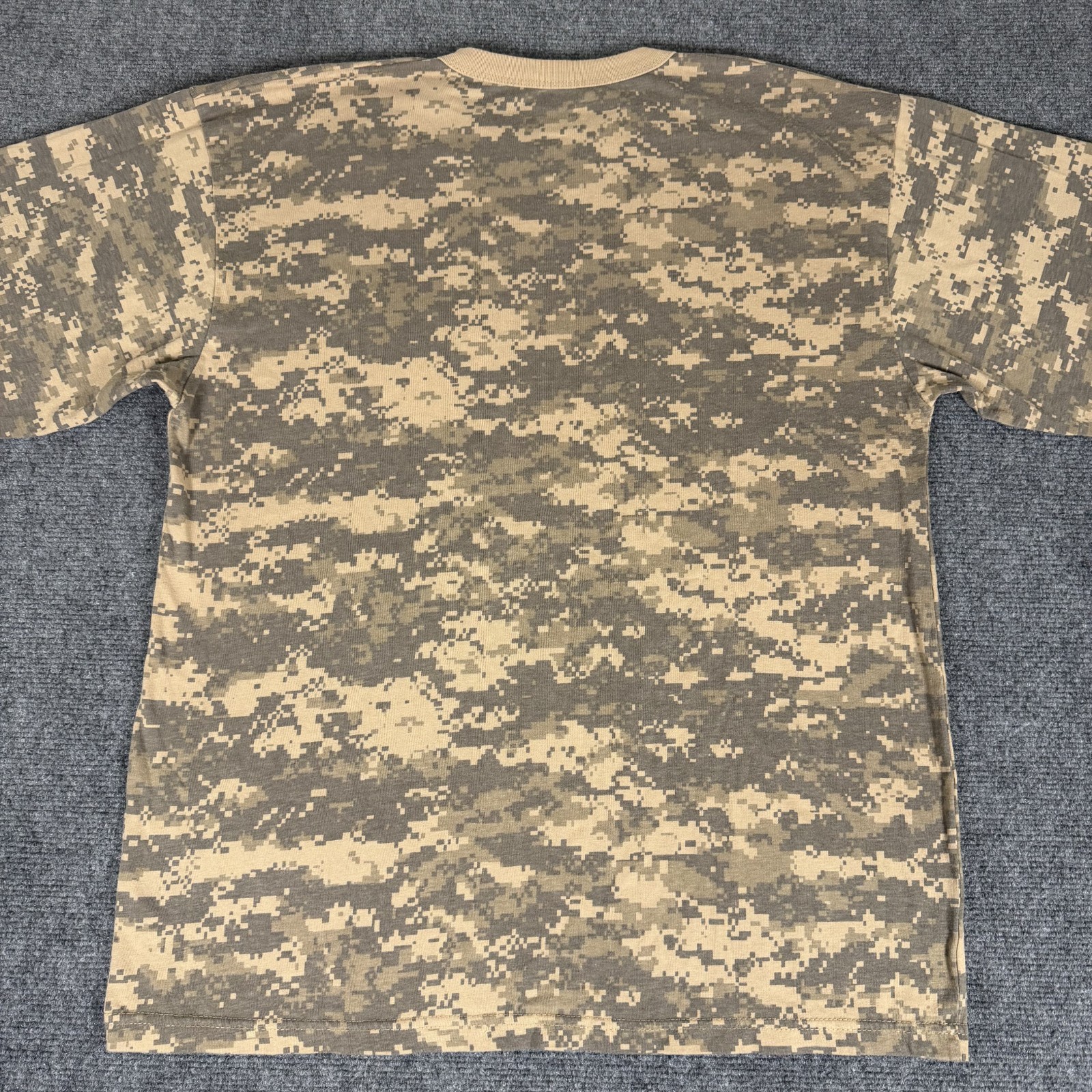 Rothco Mens Digital Camo Tan Camoflauge Hunting Long Sleeve Skater T-Shirt-