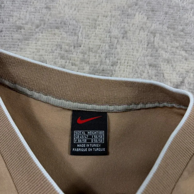 Vintage Nike T-Shirt 90s Embroidered Centre Swoosh Caramel Brown