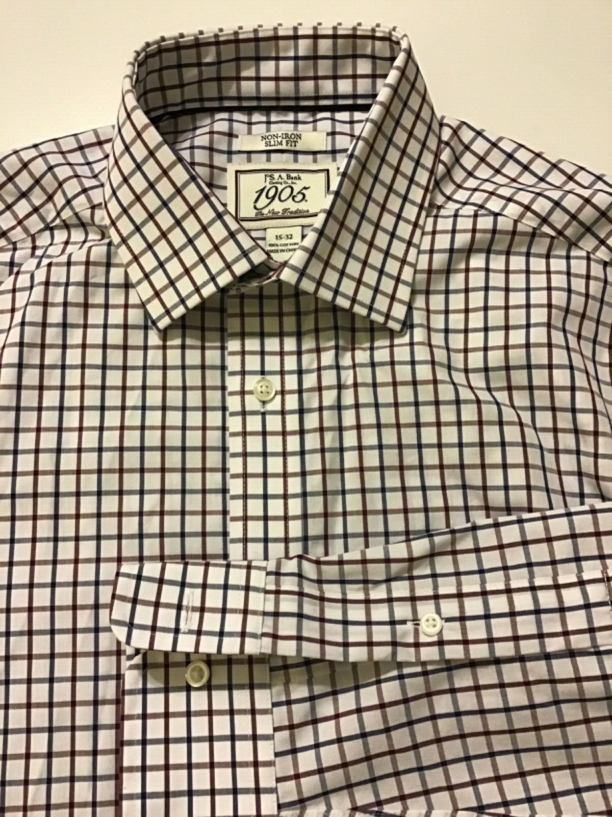 Jos A Bank Button down shirt size 15-32 non iron SLIM