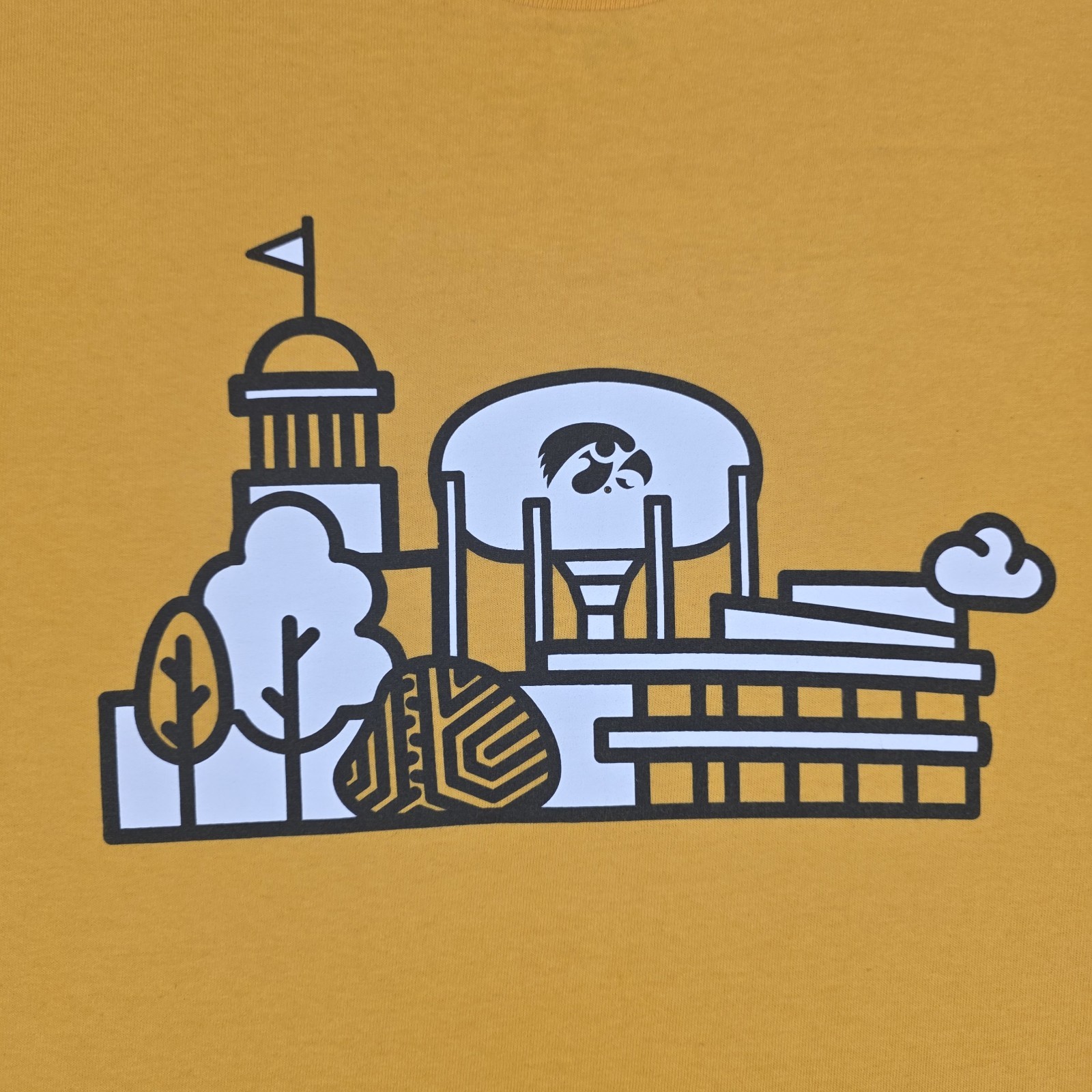 lowa Hawkeyes Landscape Shirt Men’s Large Yellow NCAA College Sports Logo City
