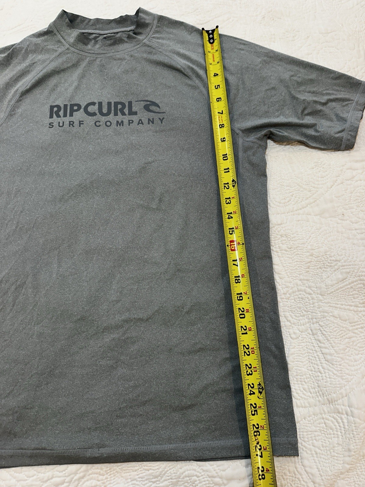 Rip Curl Men’s Large Gray Surf Ocean Beach Relaxed Fit Rashguard UPF 50+