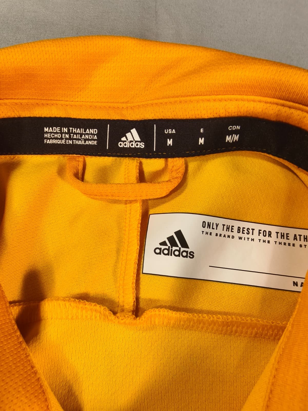 Mens Adidas Notre Dame Polo Size Medium Yellow Gold Short Sleeve Performance Top