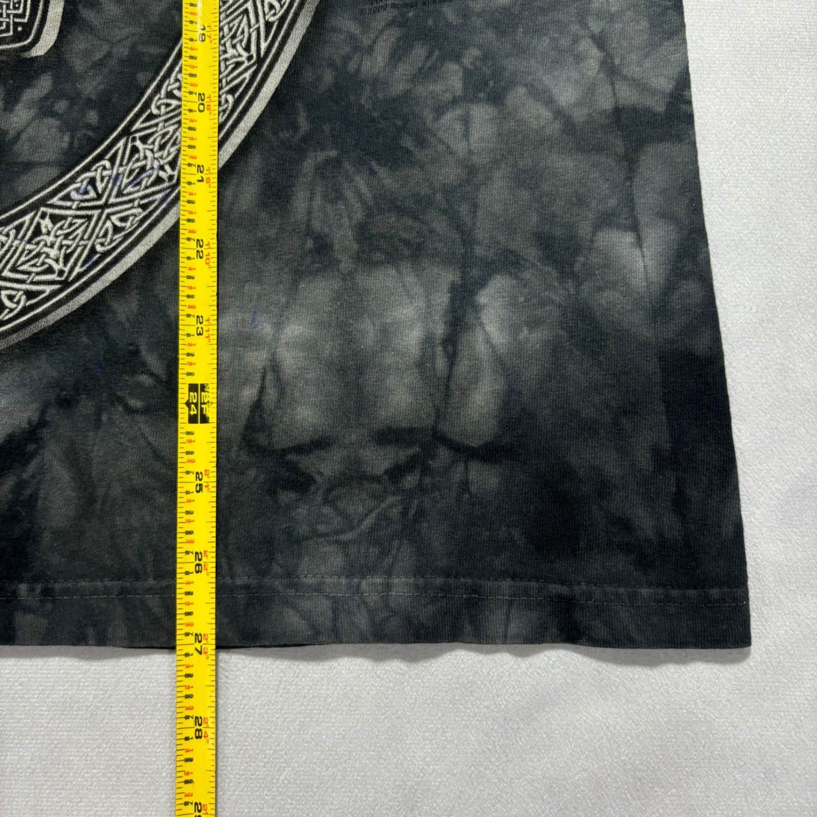 Vintage The Mountain Dragon Graphic T-Shirt Men’s Medium Fantasy Medieval Y2K