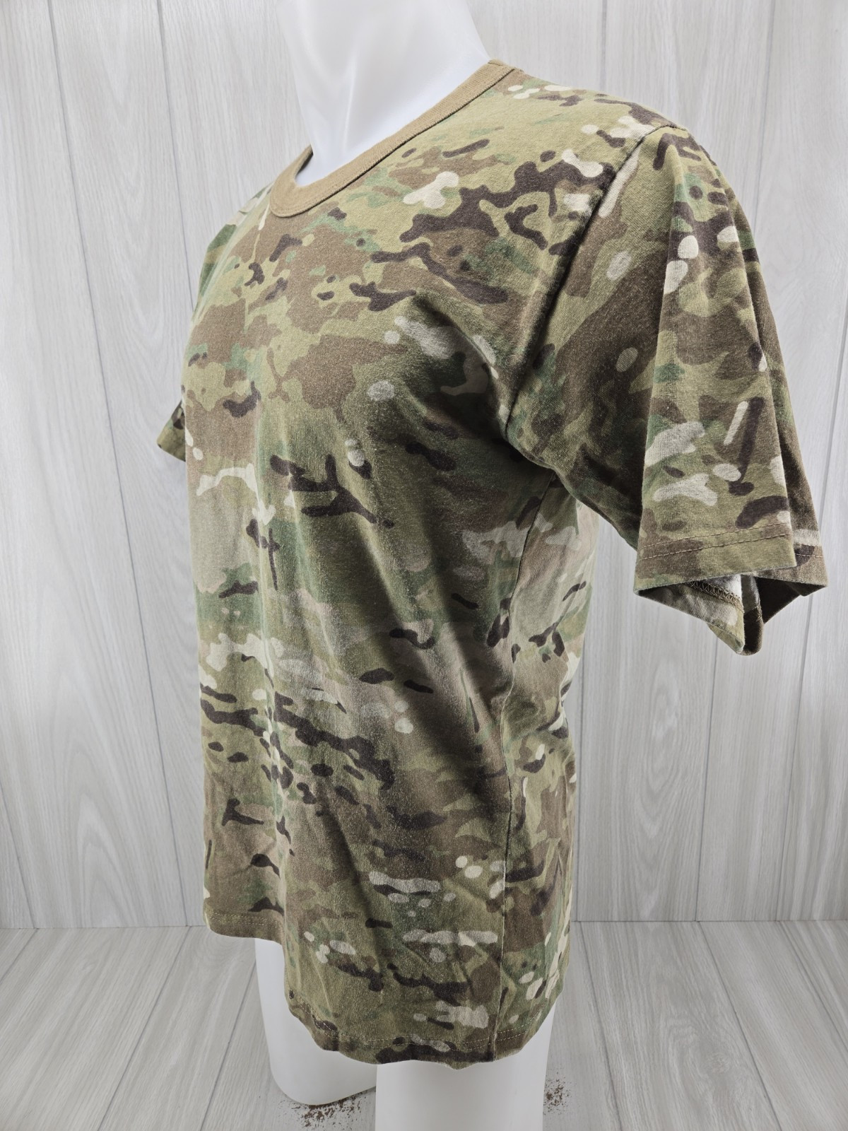 Vintage 90s Rothco CAMO Short Sleeve Mens Size Large T-Shirt Made In USA