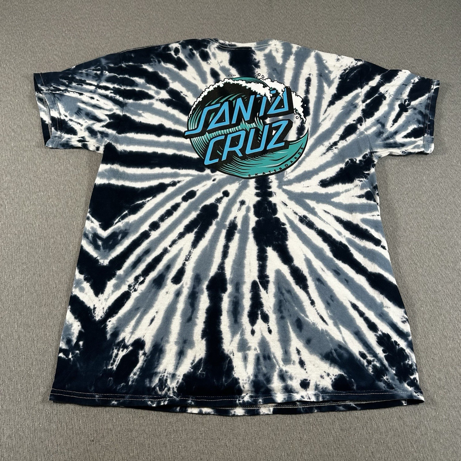 SANTA CRUZ Skateboards Tie-Dye Twist T-Shirt Adult Medium Blue Waves