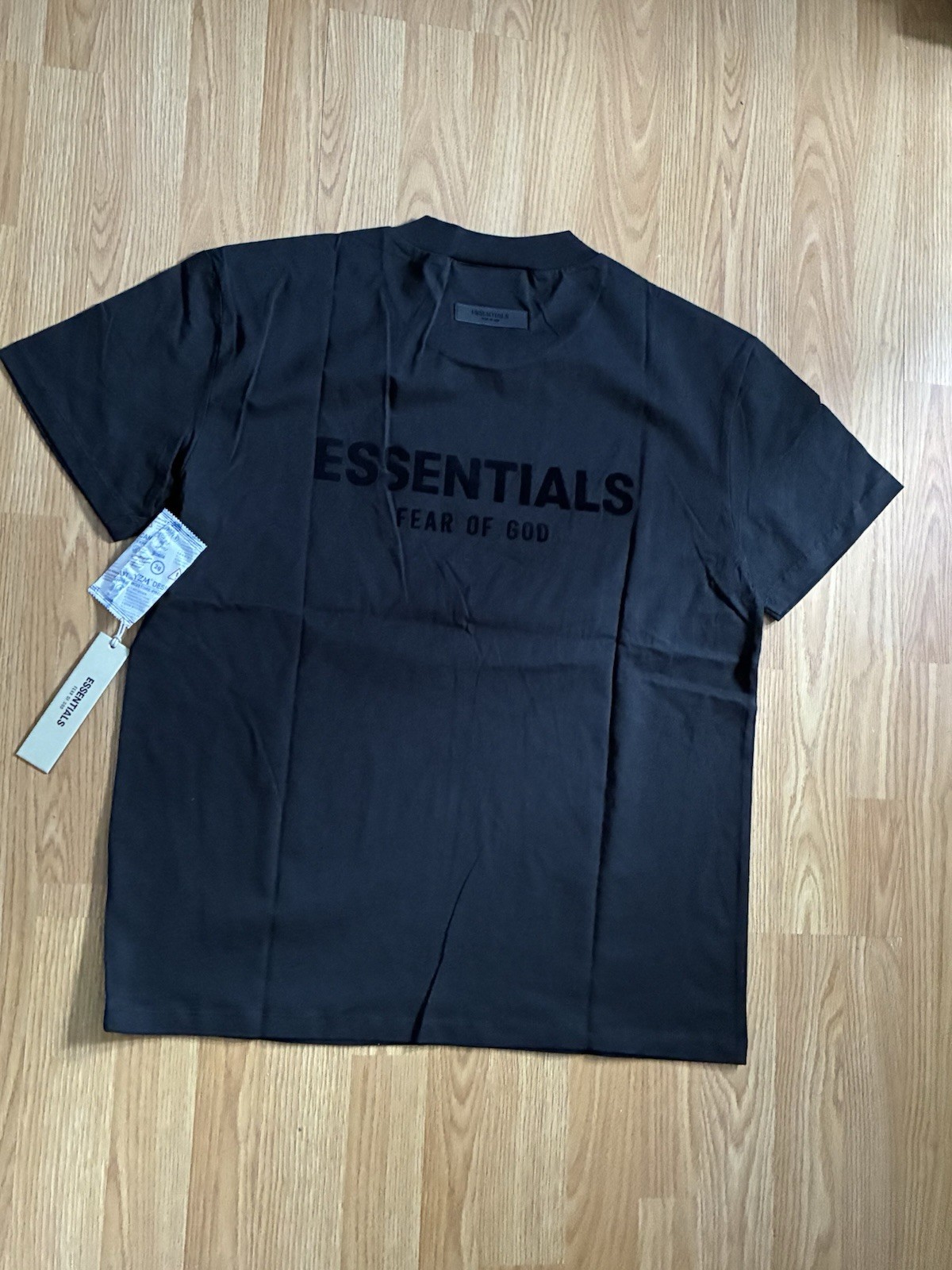 Essentials Fear of God Black Logo Cotton Jersey Crewneck Short Sleeve T-Shirt M