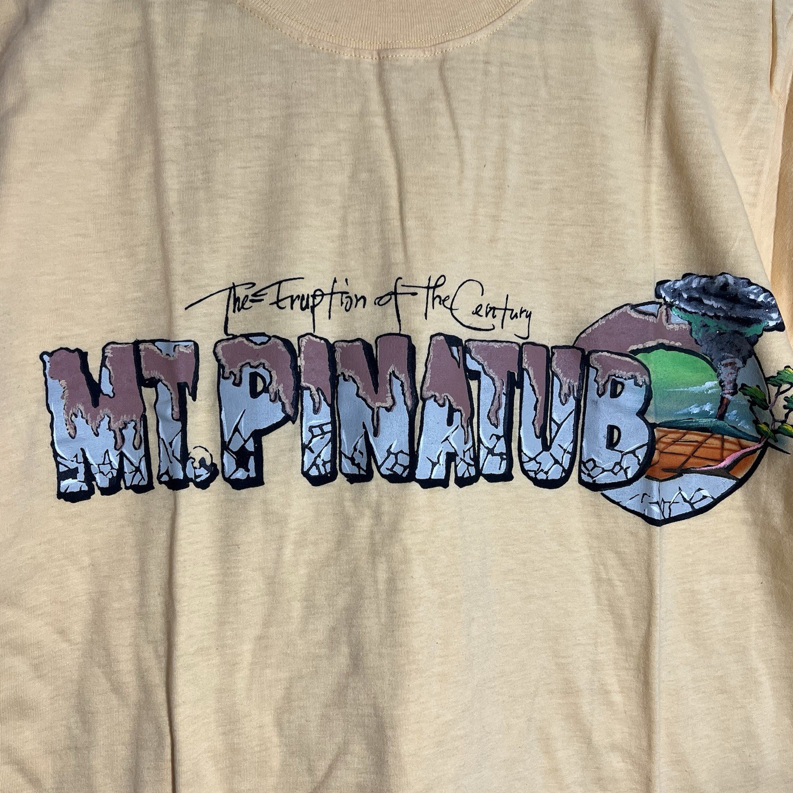 Vintage Mt. Pinatubo Volcano Eruption Hand Painted Single Stitch T-Shirt Adult M
