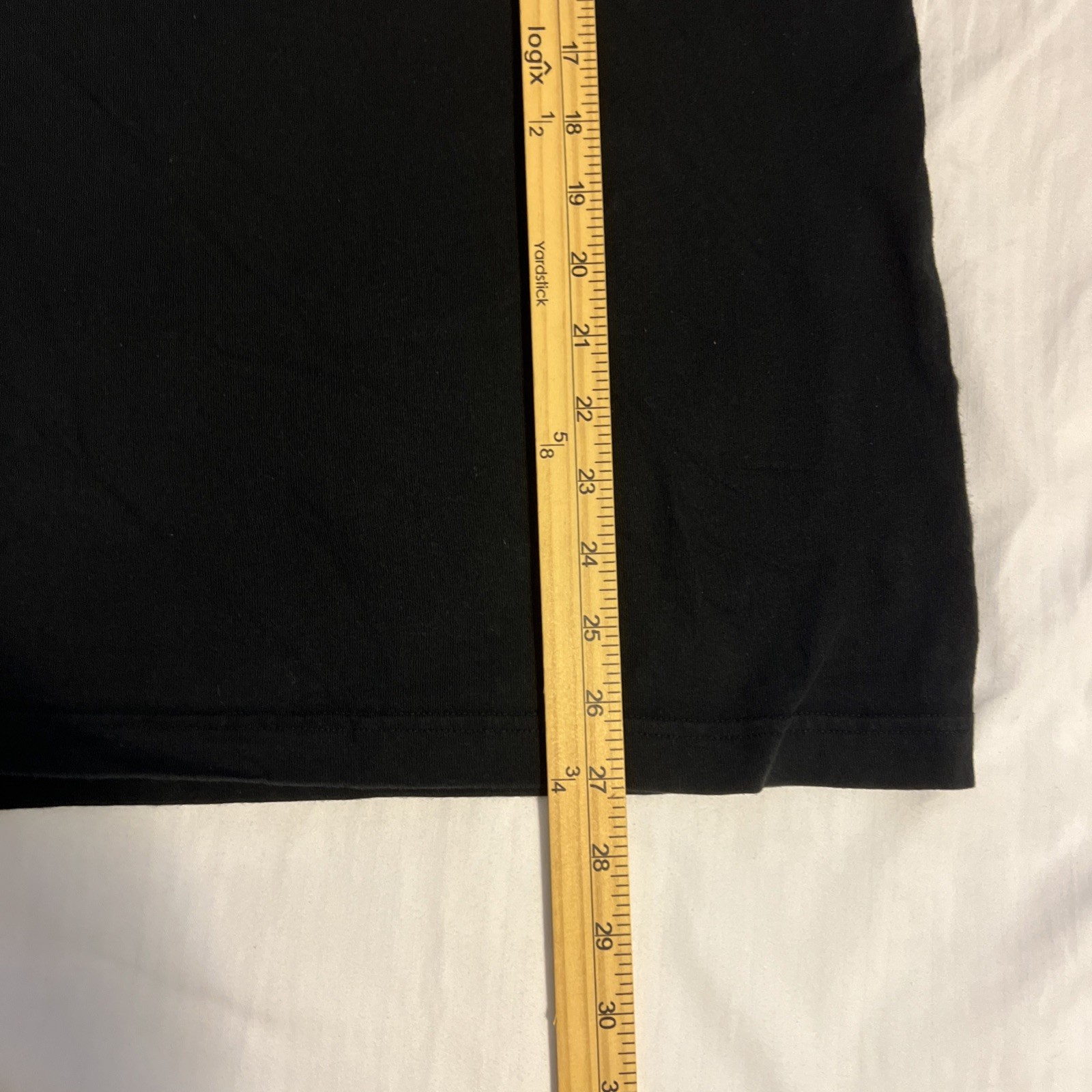 Uniqlo UT Hunter x Hunter Japanese Anime T-Shirt Black Medium Colorful