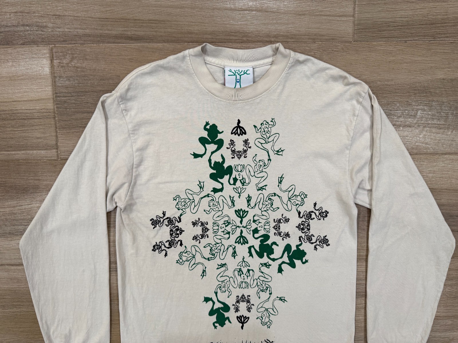 Online Ceramics Frog Mandala Long Sleeve Shirt SMALL Men’s Adult Designer *FLAW
