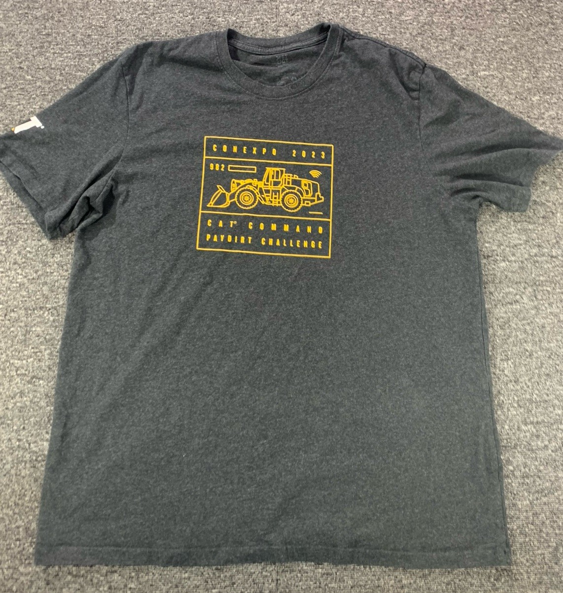 District Re-Tee T-shirt Mens XXL Charcoal Crew Neck