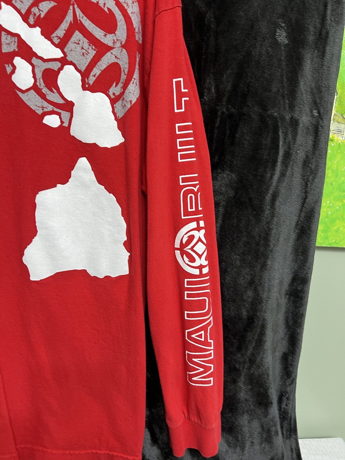 Maui Mens Red Long Sleeve Jersey t-shirt W/Graphic Print Front & Sleeves Sz Lg