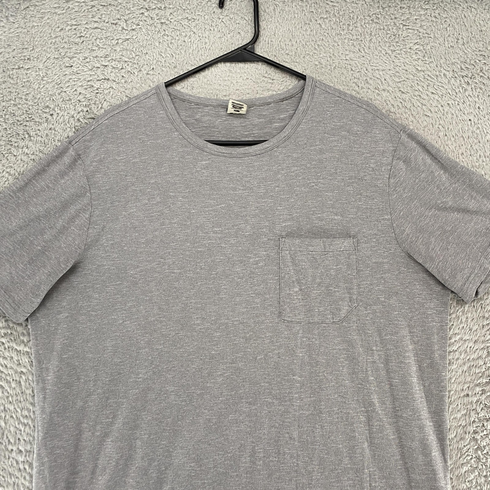REI Hiking Shirt Mens Large Gray Pocket Lightweight Stretch Outdoor Tee