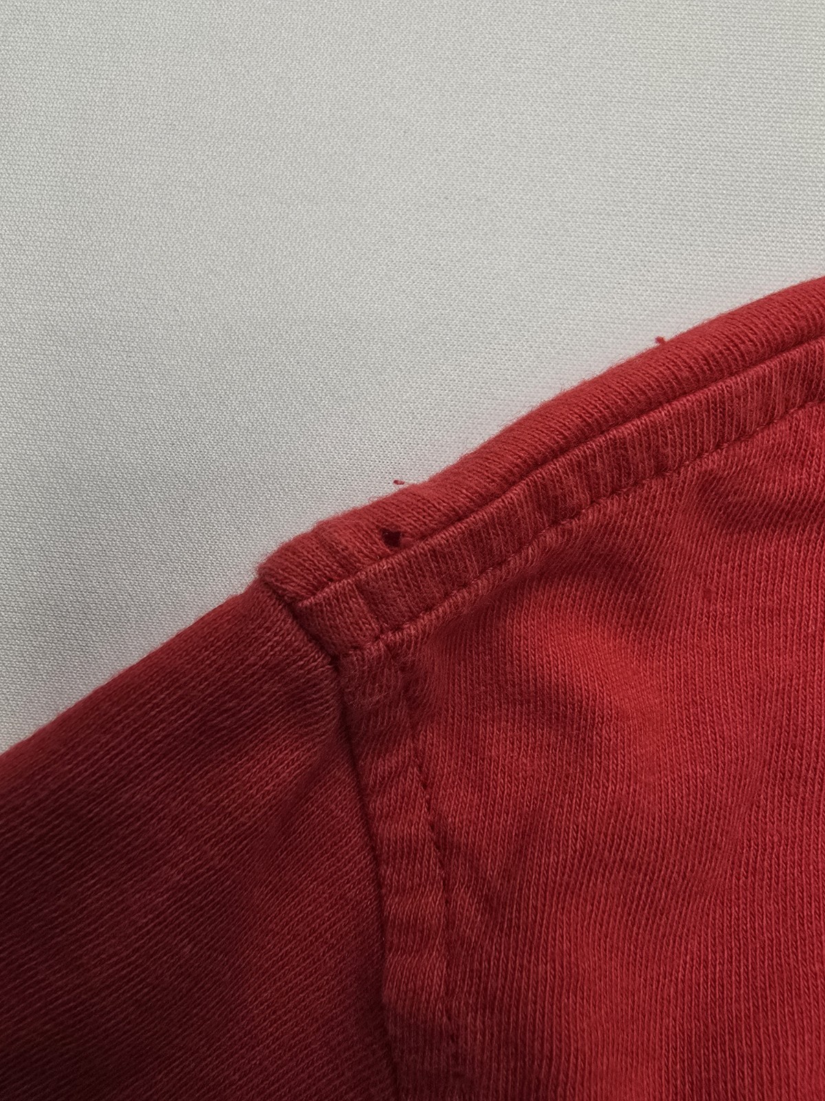 Champion Men’s Classic Logo T-Shirt Red Crew Neck Size Medium