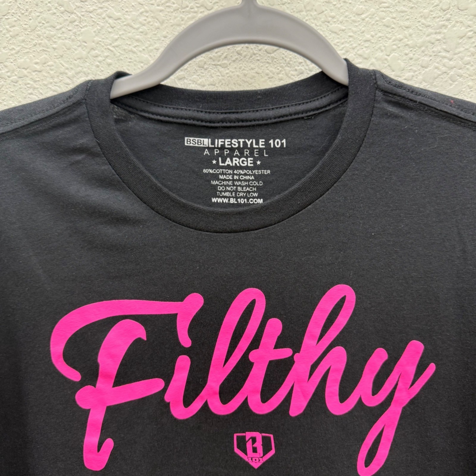 Baseball Lifestyle 101 Filthy Black Short Sleeve Graphic T Shirt Mens Large NEW