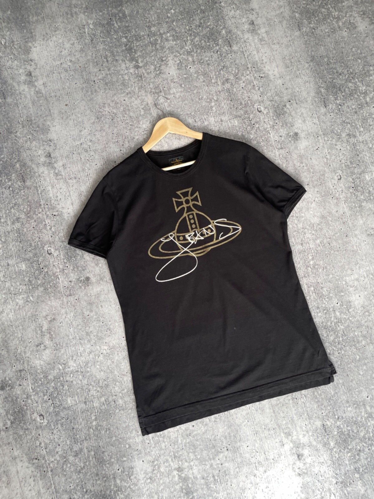 Vintage Luxury T-Shirt Vivienne Westwood Anglomania Big Logo Size XL
