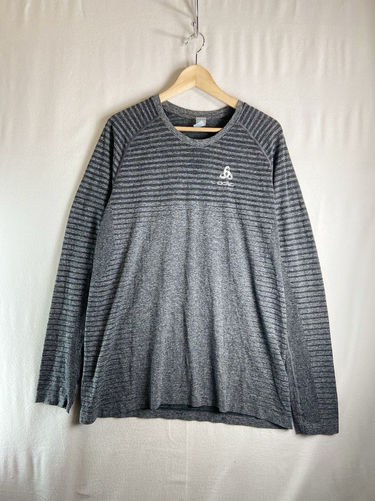 ODLO Men’s Size XL Performance Light Long Sleeve Fitted Base Layer Top Gray