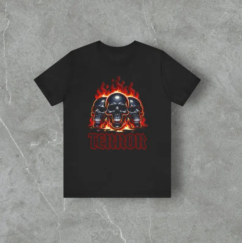 Skull Flame T-Shirt: Gothic Horror Streetwear