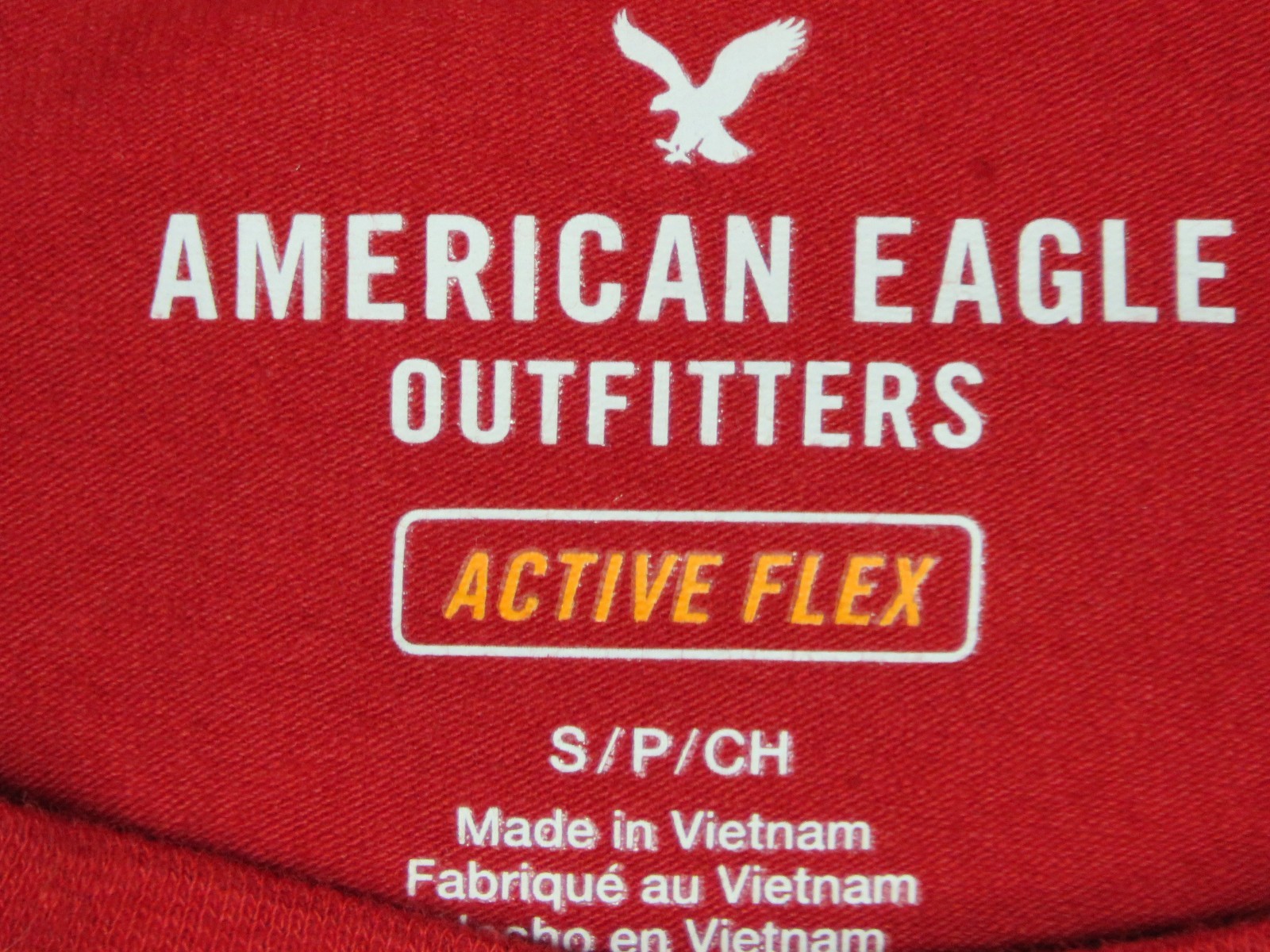 AMERICAN EAGLE MEN S RED LS TEE ACTIVE FLEX STRETCH USA FELT LOGO AEO NEW NWT