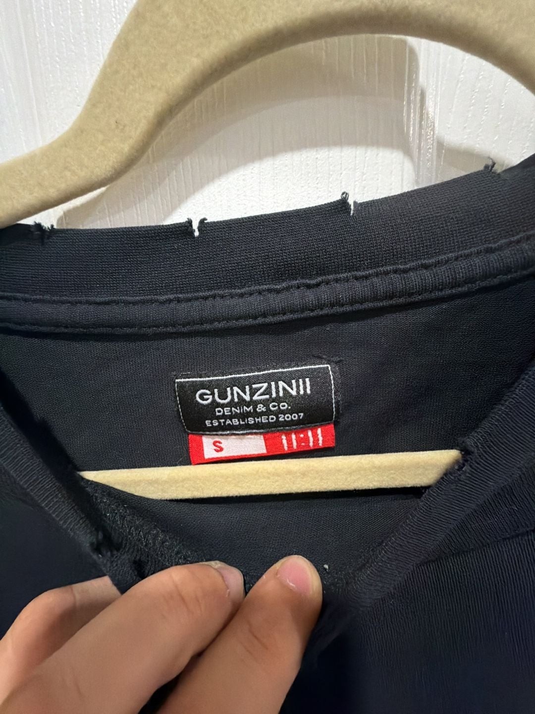 Gunzinii Denim & Co. Graphic T-Shirt Size S
