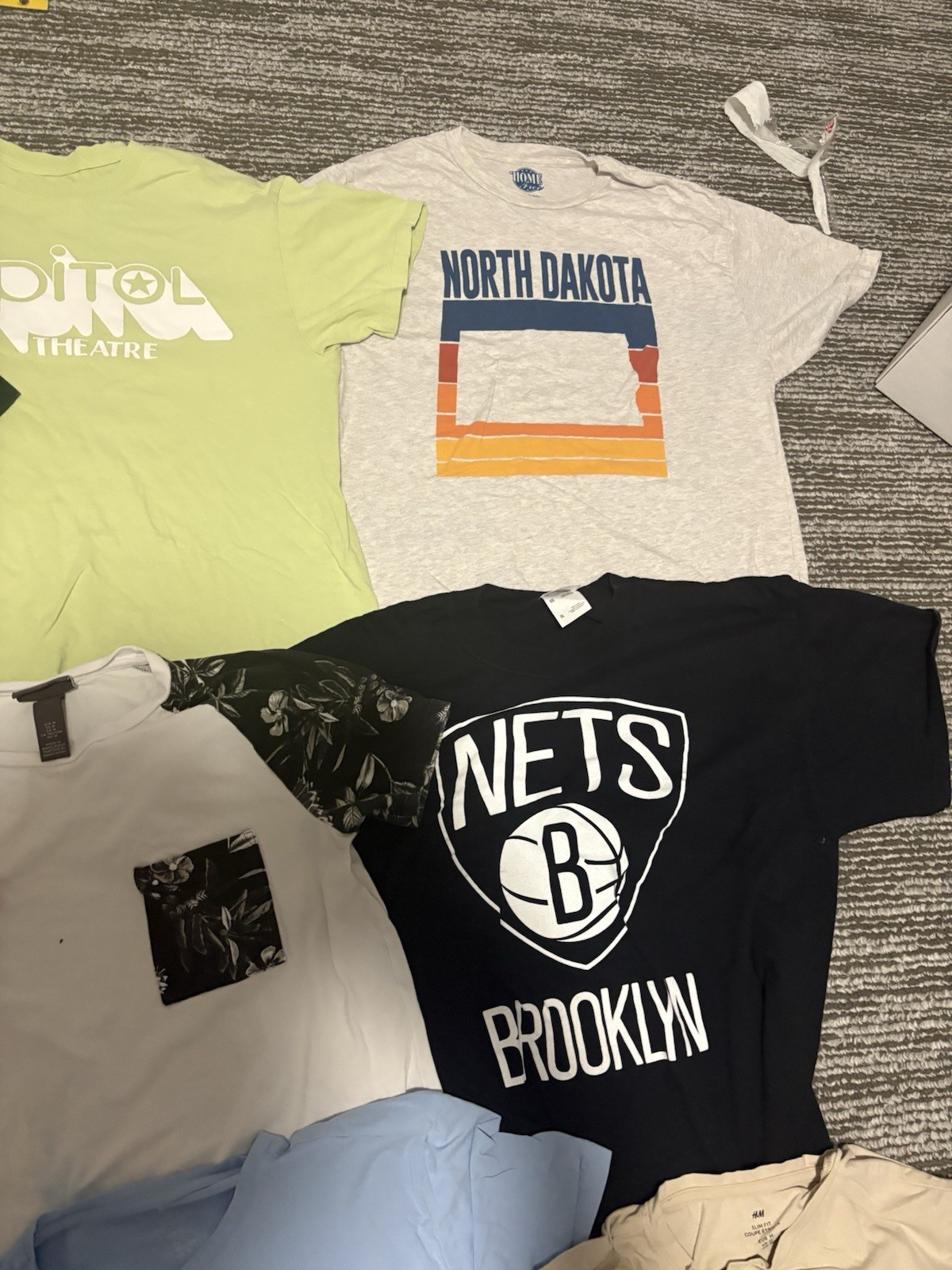 Mens Brand Name Designer T Shirt Lot Of 12 M/L UNDER ARMOR NFL HUMOR NBA