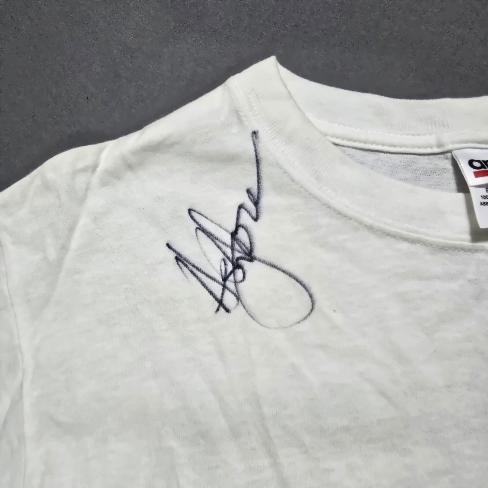 Anvil Ashley Force Racing T-Shirt Mens Medium White Signed NHRA Drag Racing Tee