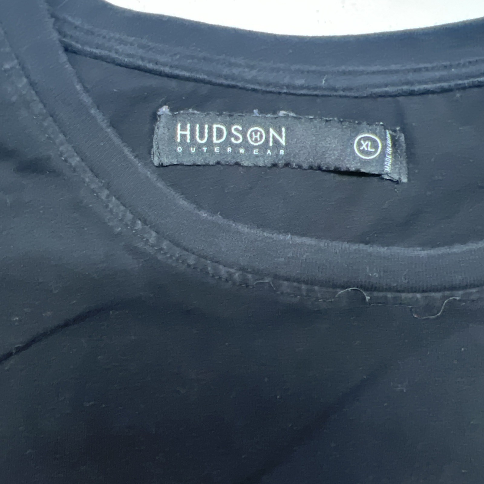 Hudson Outerwear Mobbin T-Shirt – Size XL Big Colorful Logo