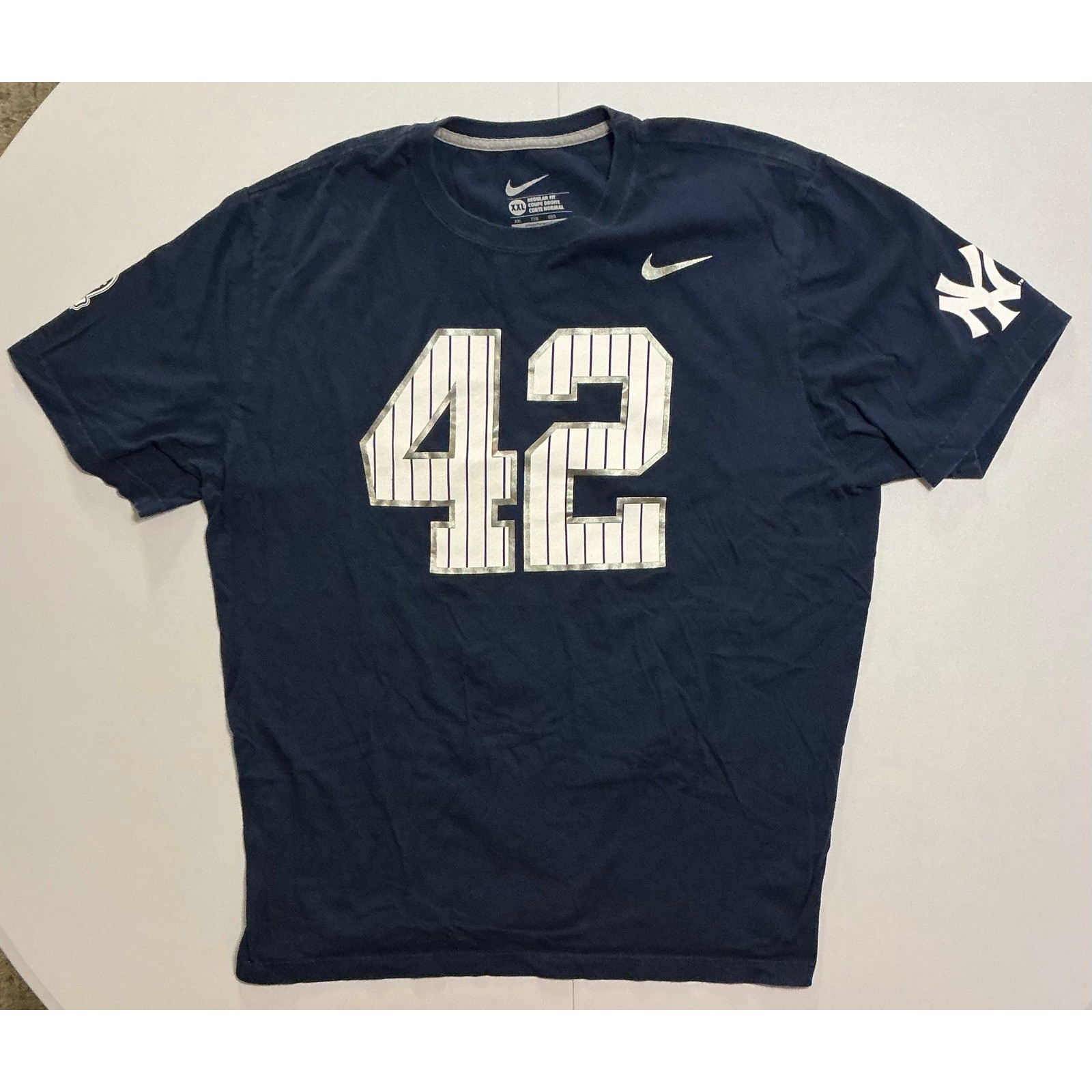 Nike Mens New York Yankees Mariano Rivera 42 Retirement T-Shirt Navy 2XL MLB