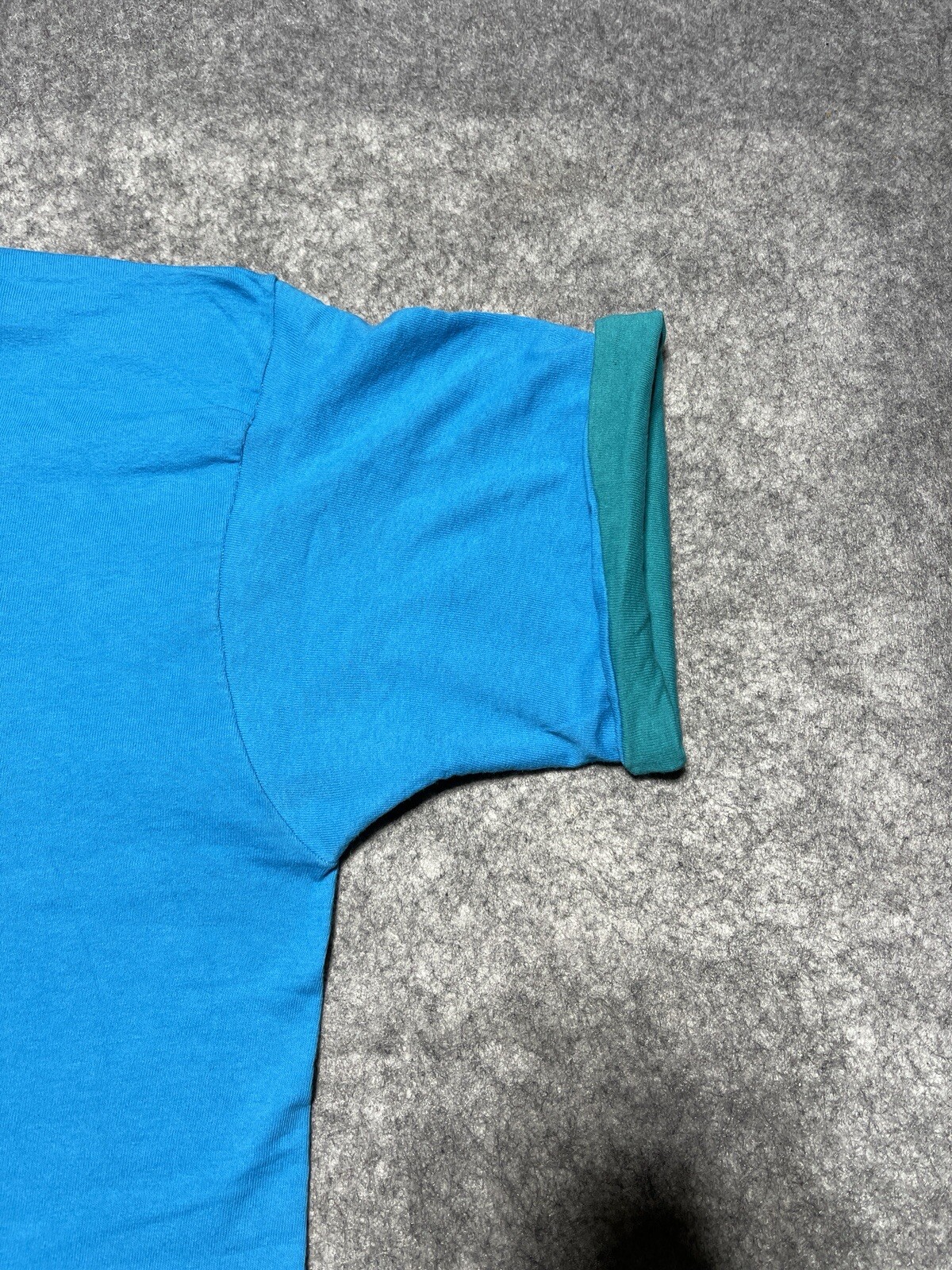 Vtg DISTRESSED Blue Single Stitch 1990’s Shirt sleeve cuff collar Blank L Skate