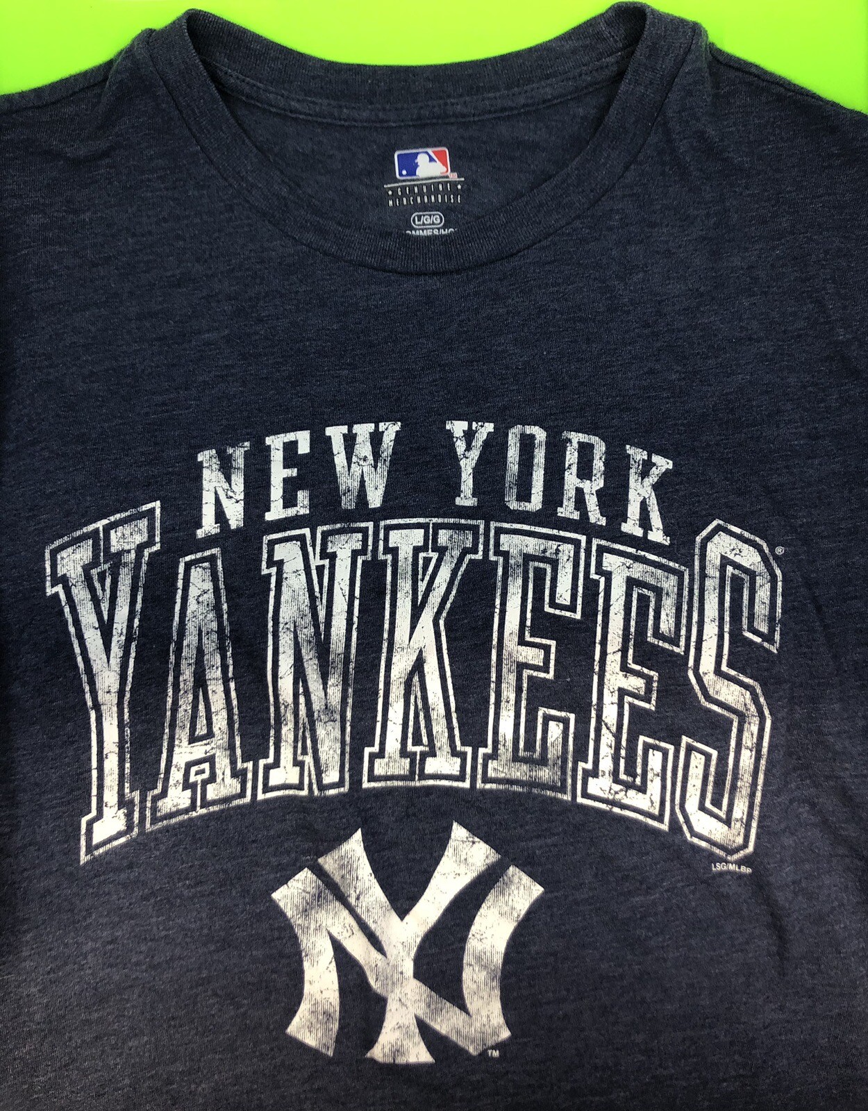 New York Yankees MLB Genuine Merchandise T Shirt Large Dark Gray Short Sleeve
