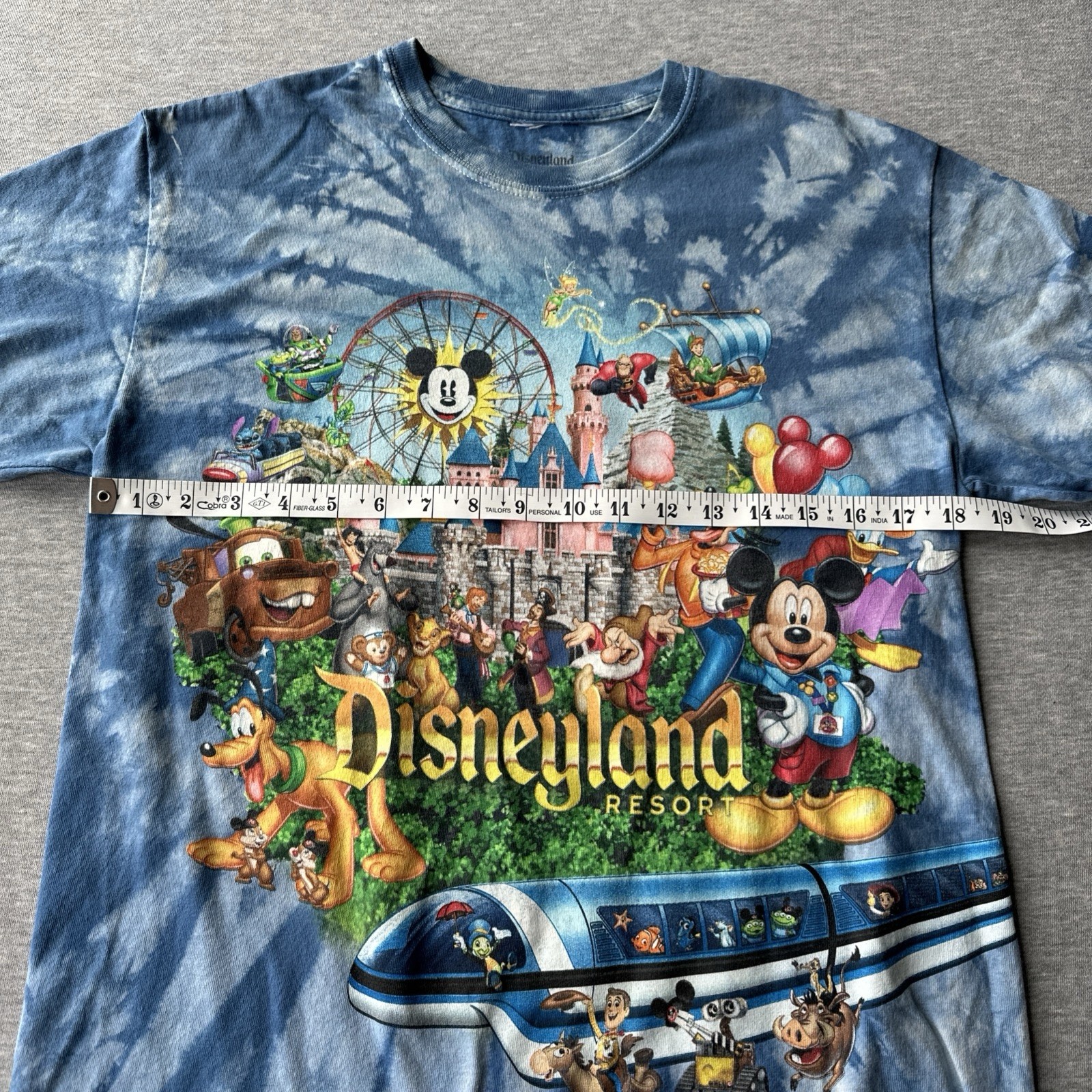 Disneyland Resort T Shirt Size M 100% Cotton Tie-Dye Blue