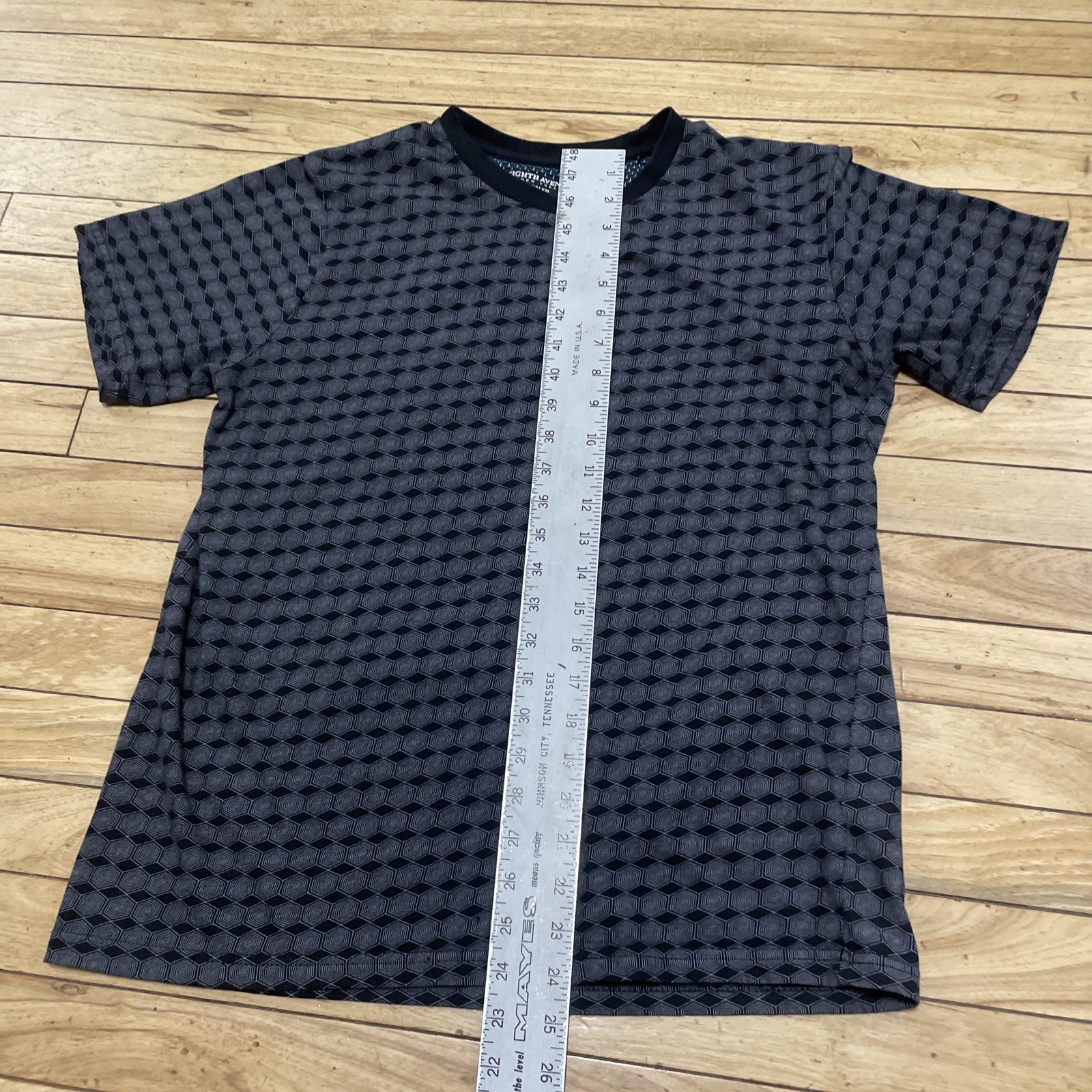 Eighth Avenue Geometric T Shirt Men M Gray Black Art Deco Cube Hexagon Diamond