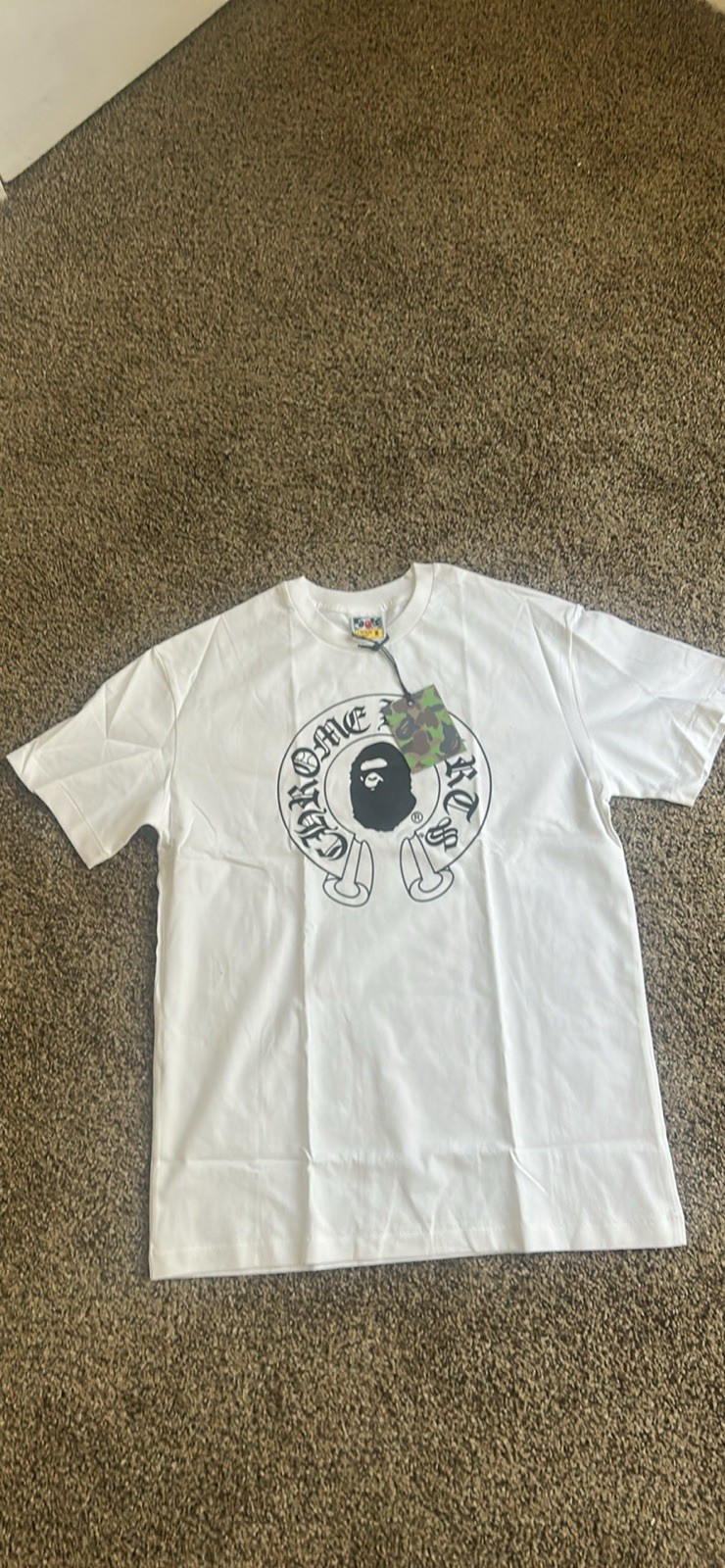A Bathing Ape BAPE Baby Milo White Graphic Logo Crew Neck T-Shirt Men’s M