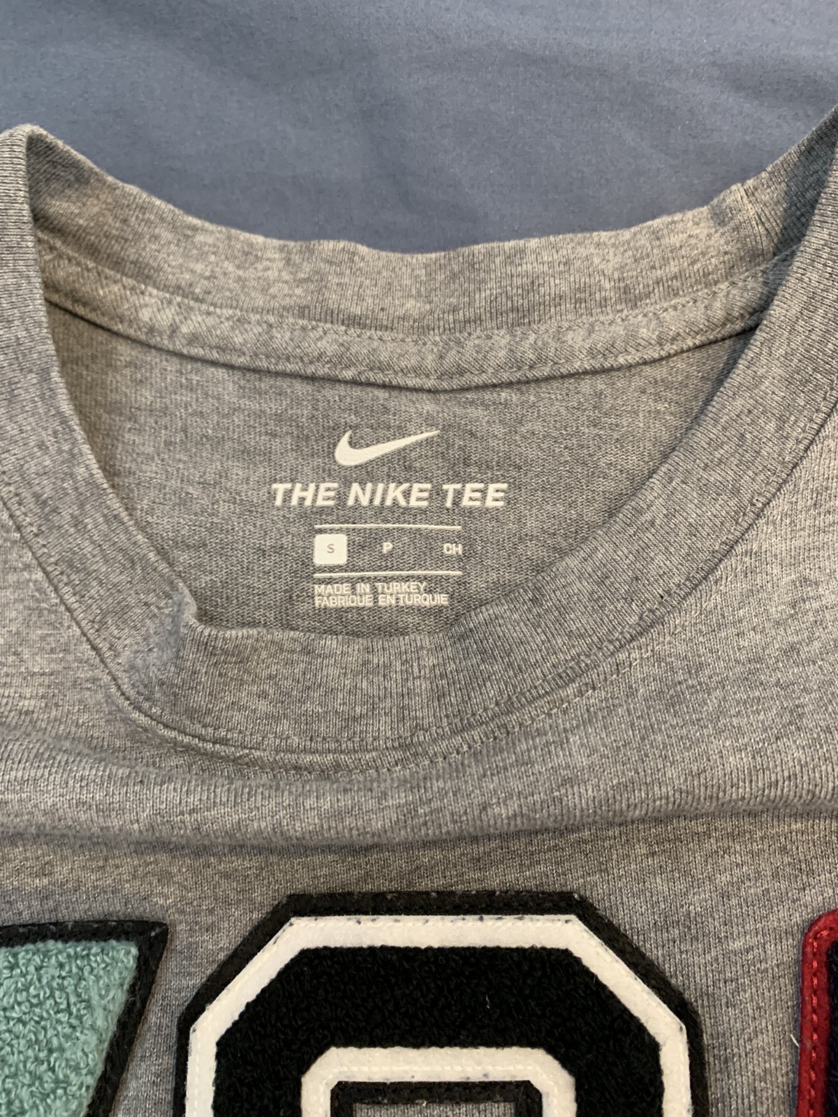Nike Sportswear NSW 2 Tee T-Shirt Mens Size S Carbon Heather Grey 927396-091