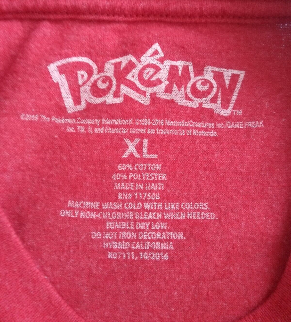 Pokemon T- Shirt XL Mens Womens Gotta Catch Em All ! Pikachu Red Short Sleeve