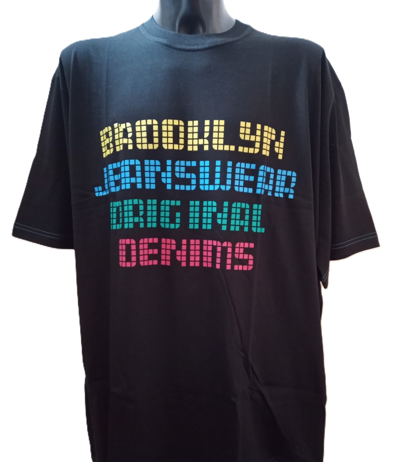 Fantastic Mens Big Size Black Brooklyn Retro Dots Tee – 2XL 3XL 4XL 5XL 6XL