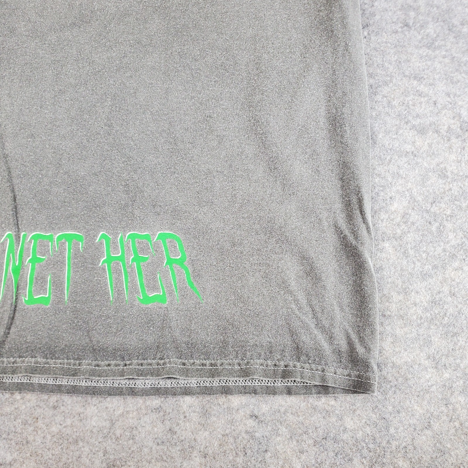 Doja Cat Shirt Mens Medium Gray Crew Neck Short Sleeve Graphics Stretch Pullover