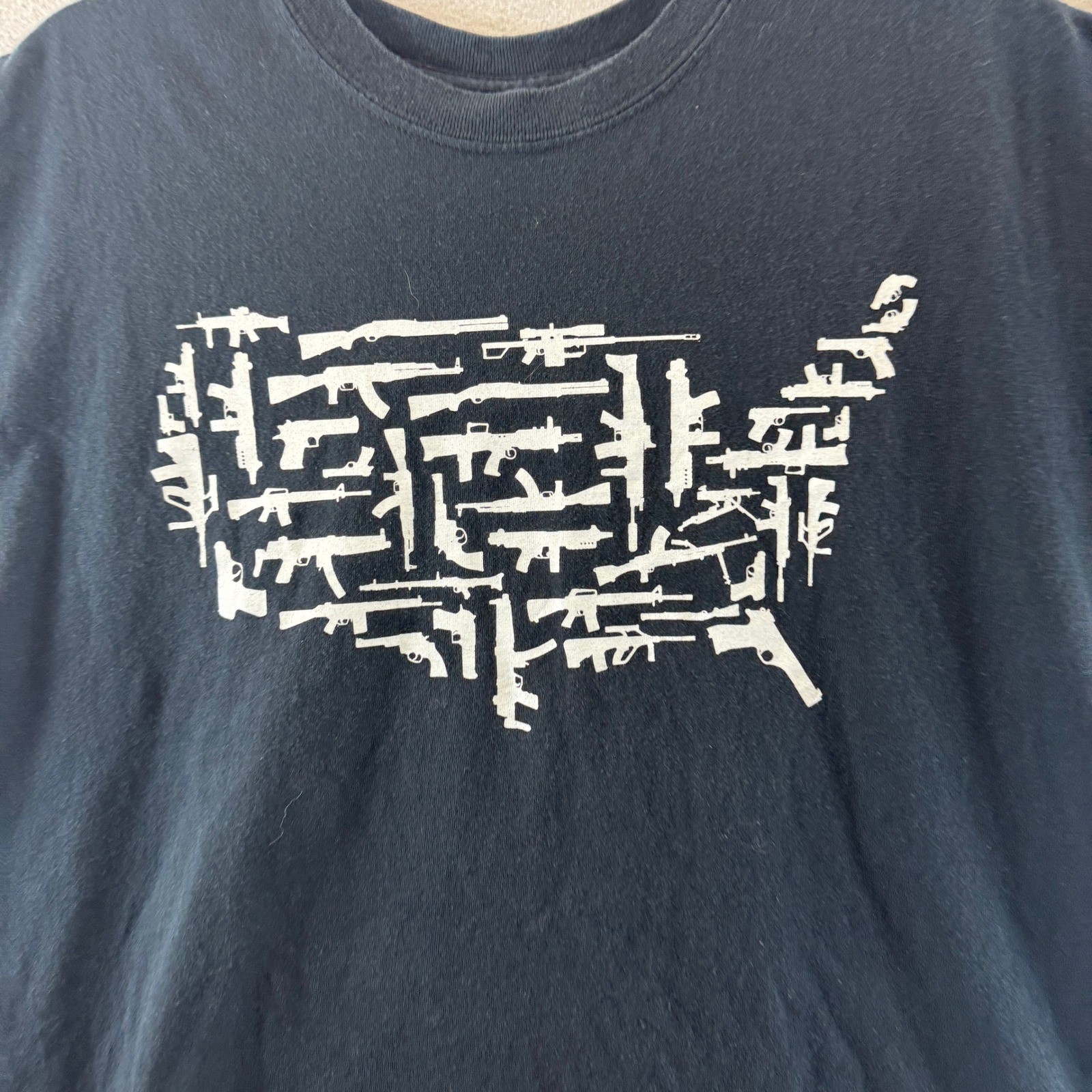 GunShowTees Mens XL Black USA Map Guns Graphic T-Shirt Preshrunk Cotton