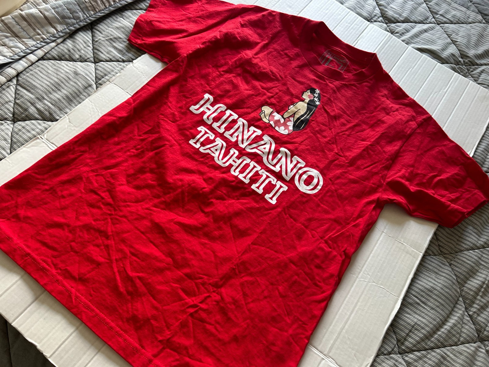 HINANO TAHITI TAHITIAN GIRL SIZE L RED SHORT SLEEVE T-SHIRT…SEE DESCRIPTION