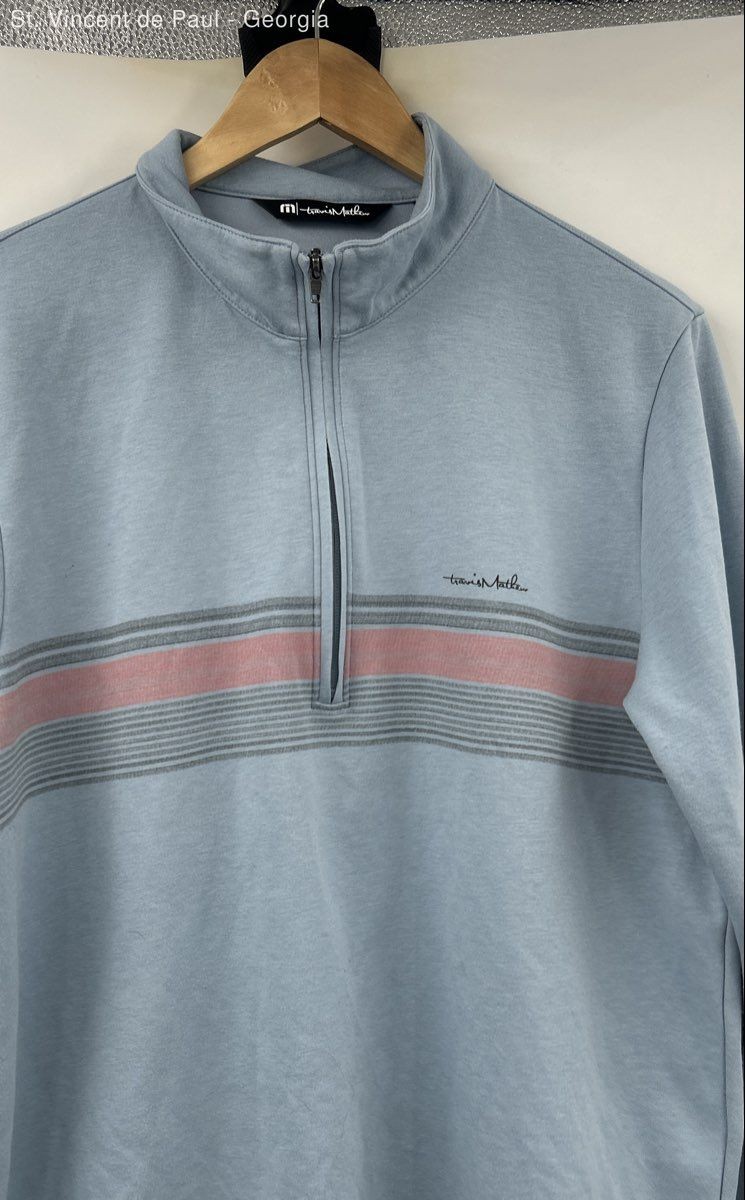 Travis Matthew 1/4 Zip Pullover Sweater Men’s Medium Blue Red