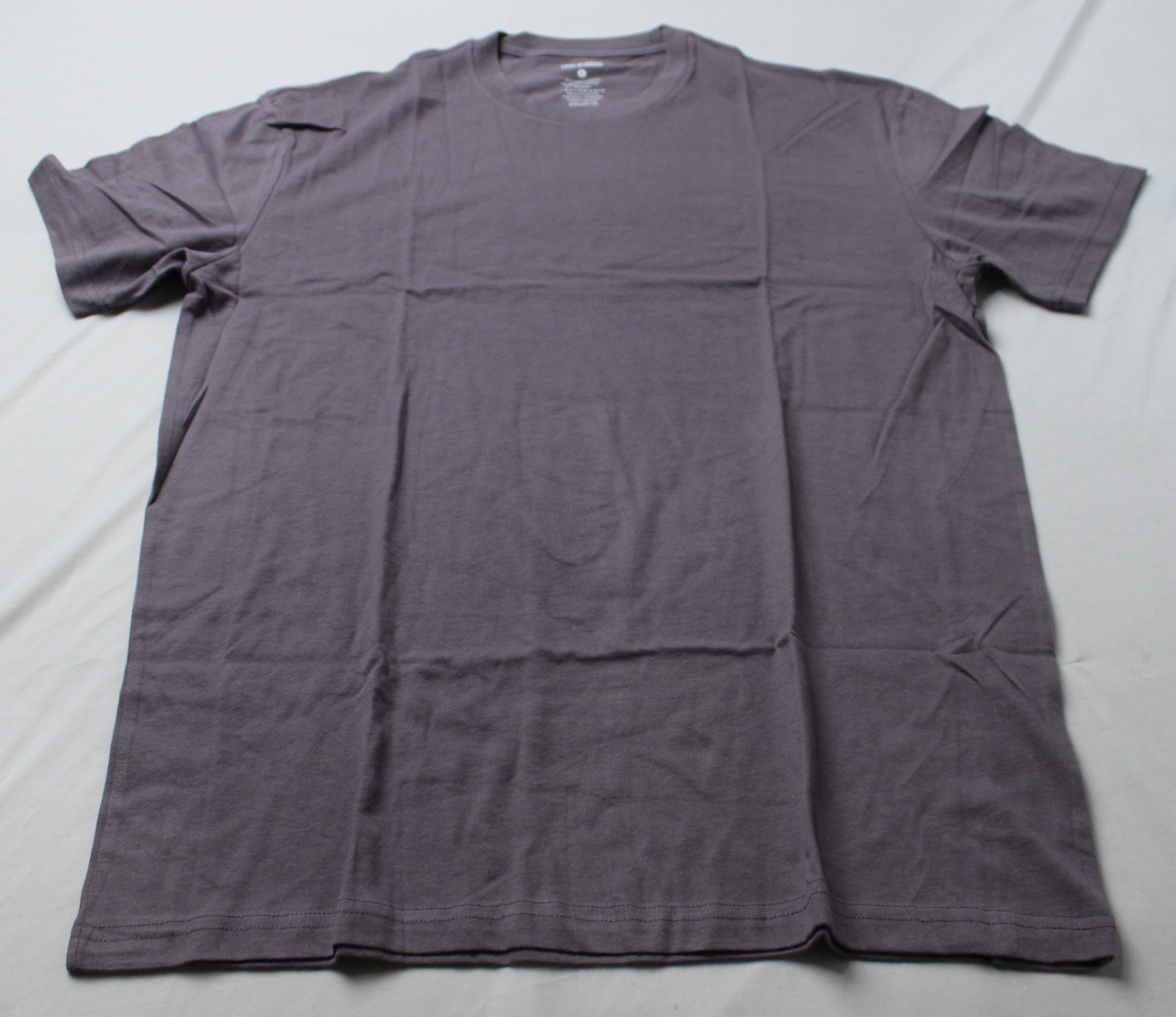True Classic Men’s Short Sleeve Crew Neck Tees Assorted Colors & Sizes