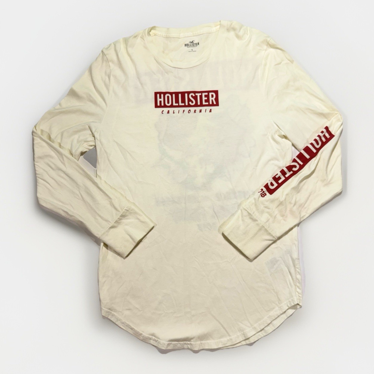 Hollister Men’s Curved-Hem Graphic Long-Sleeve Tee Off-White Cream Color Size S
