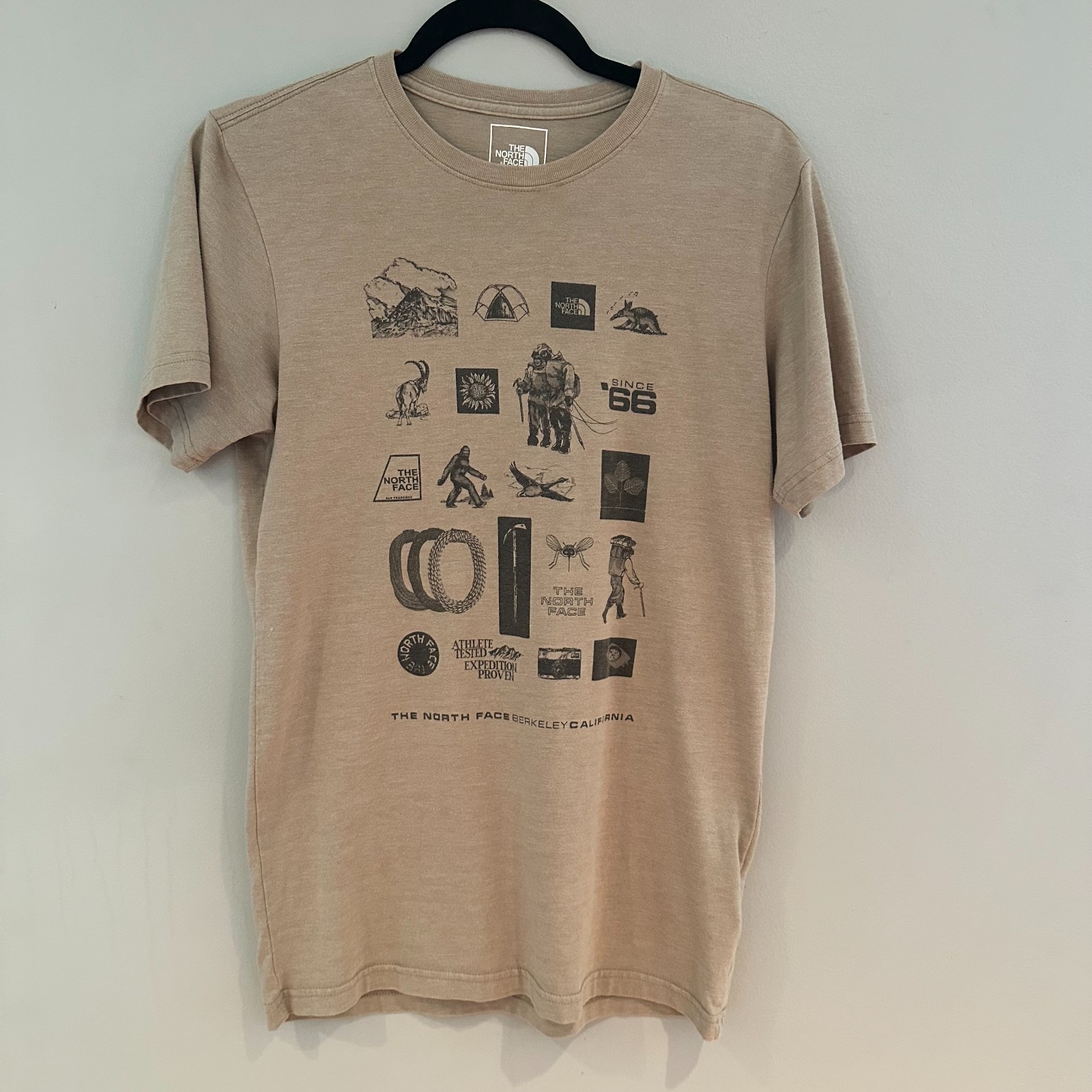 The North Face Tan Graphic T Shirt Berkeley California Gorpcore Mens Small