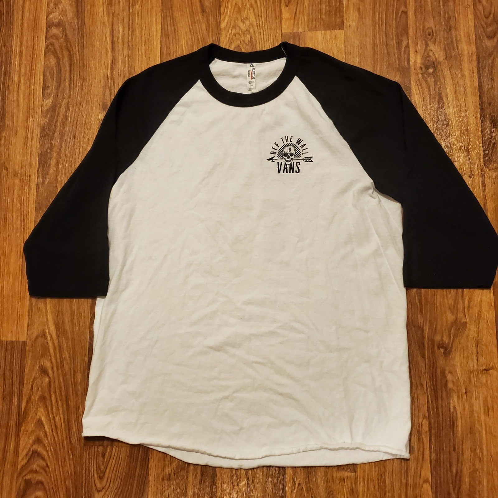 Vans Warped Tour Shirt Adult Large White Baseball Raglan 3/4 Sleeve Skull