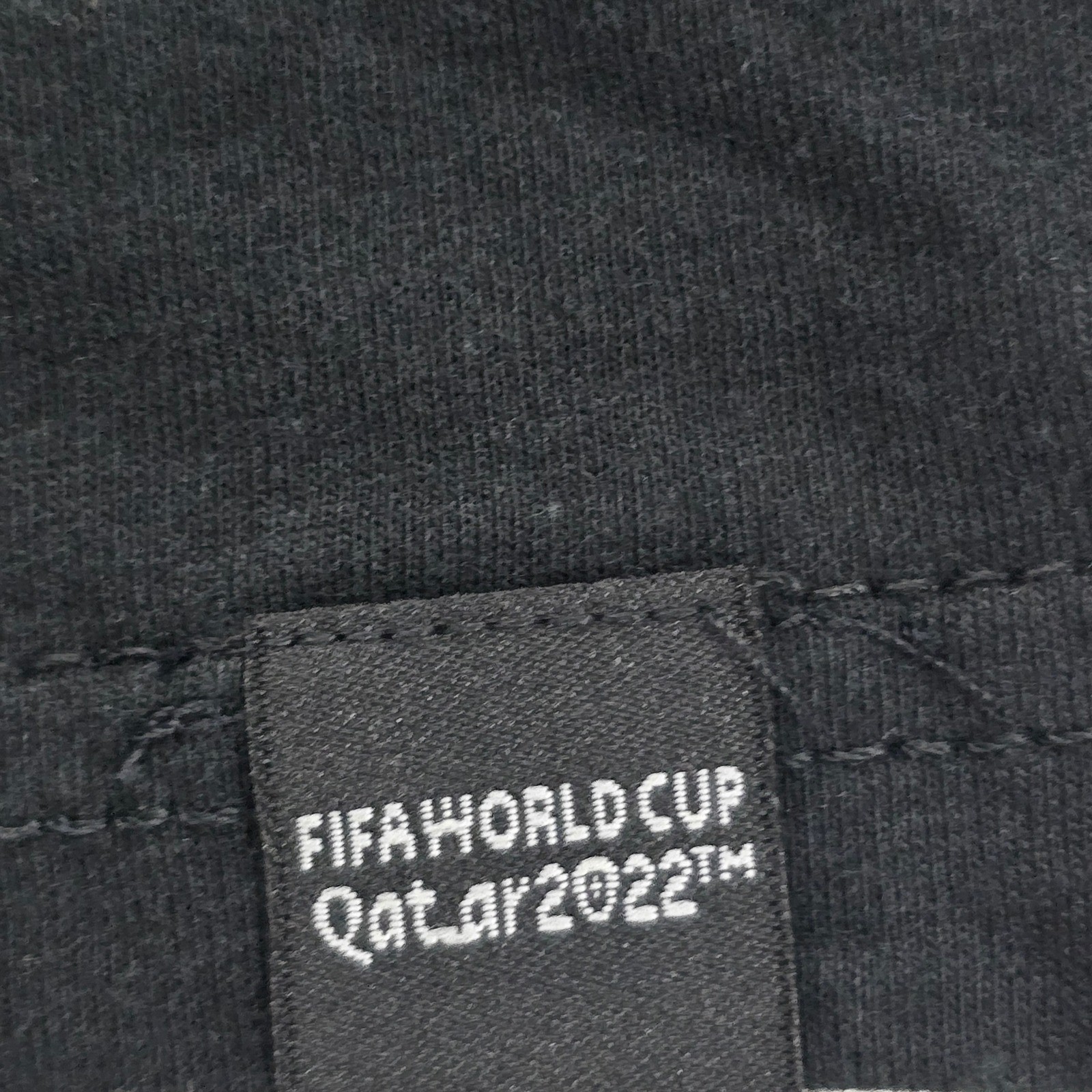 FIFA World Cup Qatar 2022 Long Sleeve Shirt Mens Large Black Outerstuff NWT