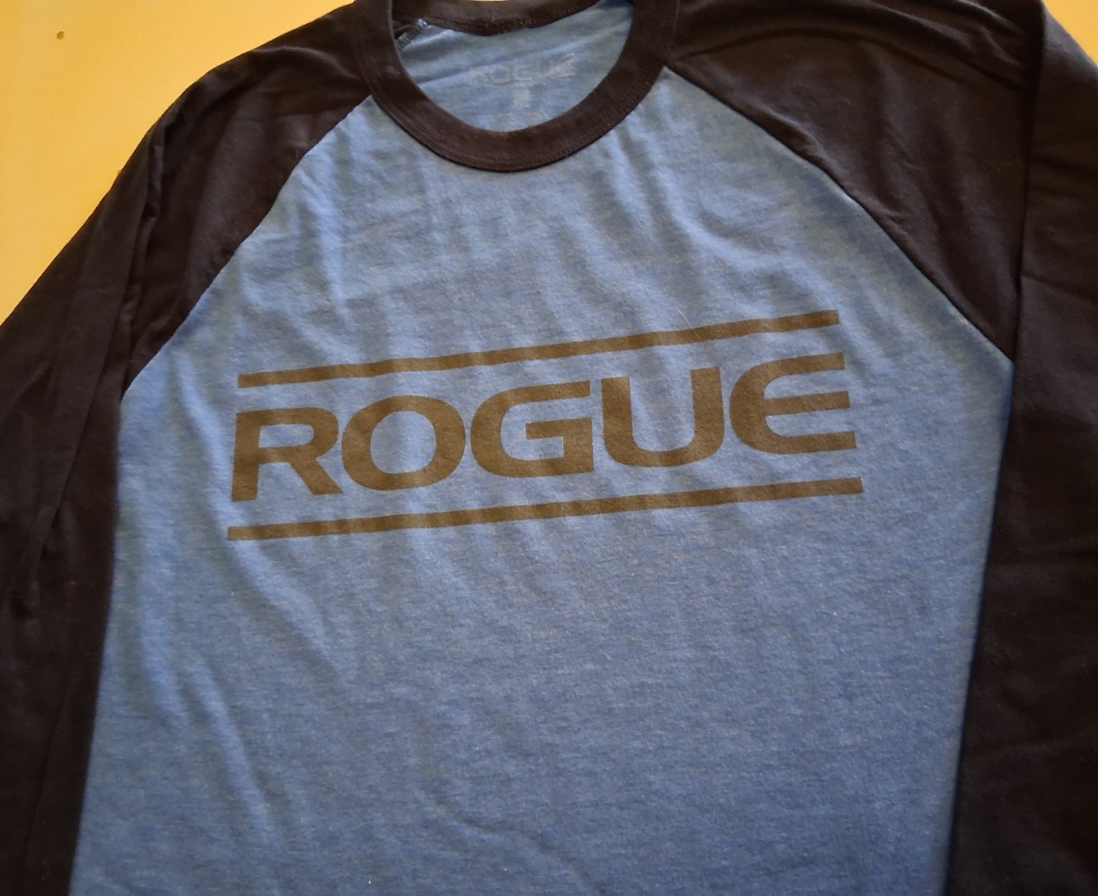 Rogue Fitness Medium Tee Shirt – Baseball Sleeves