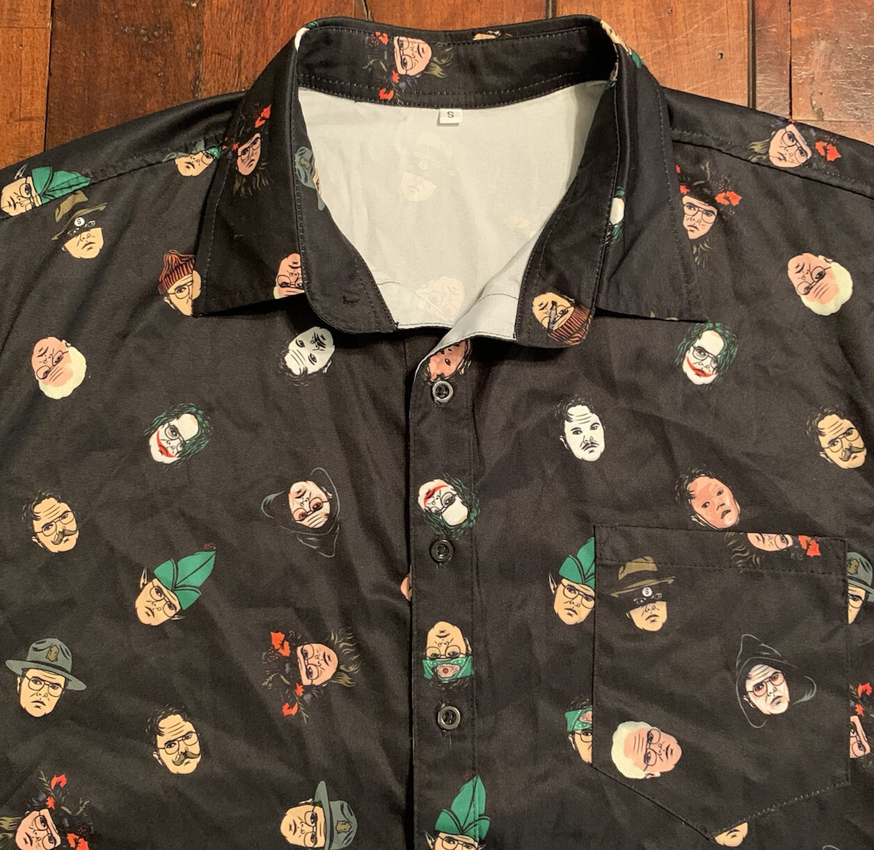 Dwight Schrute Many Faces Of Shirt Mens Small The Office TV Show Rainn Wilson